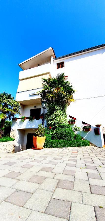Apartments Sime Sukošan Kültér fotó