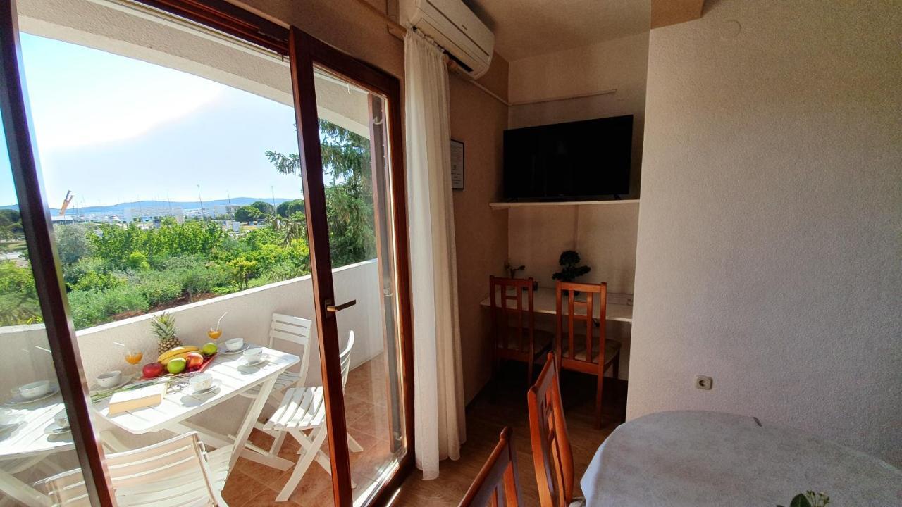 Apartments Sime Sukošan Kültér fotó